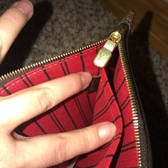 SOLD - Picture 4 of 4